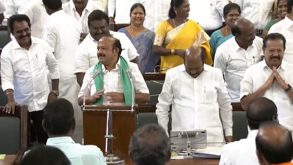  பச்சை கலர் துண்டு