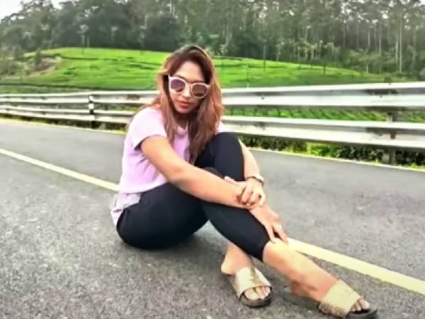 திருமணம் ஆகிவிட்டதாக 