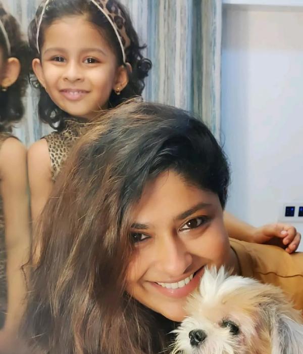 அபிநய் மனைவி 