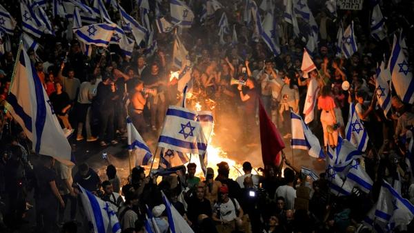  ஒன்றிணைந்த எதிர்க்கட்சிகள்