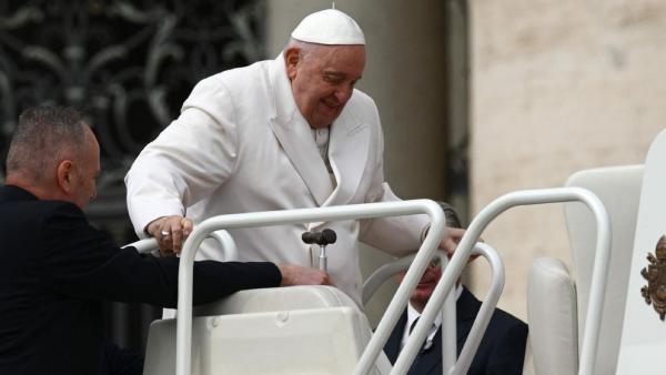  மருத்துவமனையில் அனுமதி