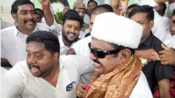  பூரிப்பு ஹேப்பி 