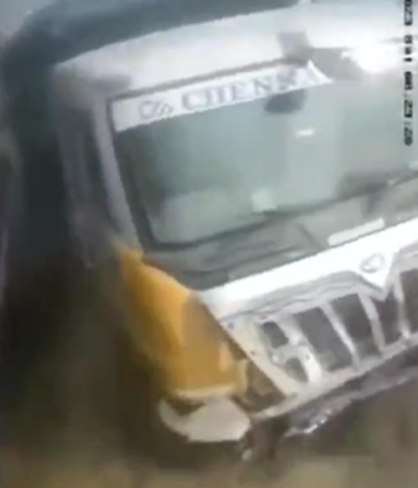  ஓட்டுநர் காயம்