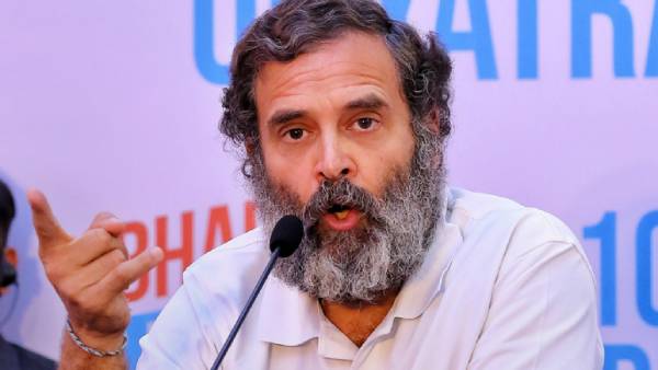 ஜனநாயகம் அச்சுறுத்தல் 