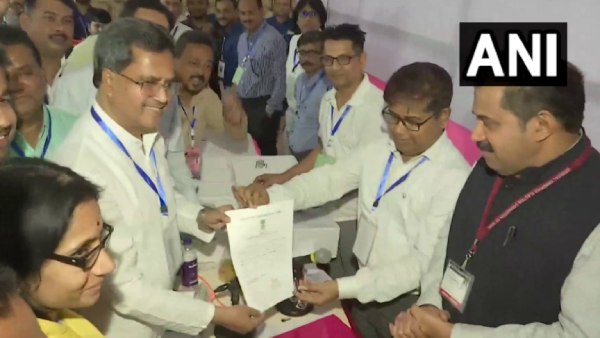 கோரிக்கை ஏற்பு 