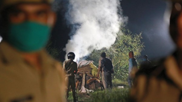  குடும்பத்தினர் அதிருப்தி 