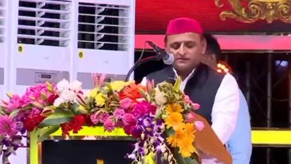 அகிலேஷ் யாதவ் பேச்சு 