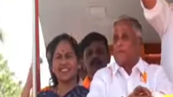 காங்கிரஸில் இணைய போகிறாரா? 