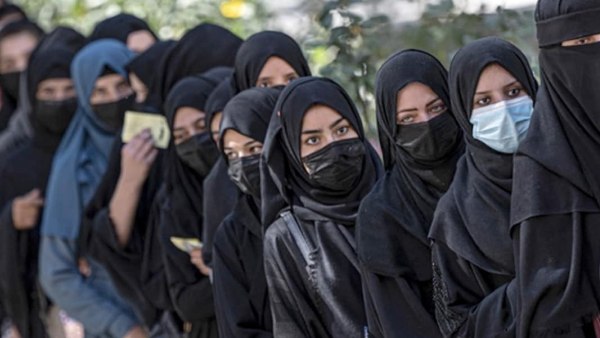 கண்ணீர் பெண்கள் கண்ணீர் பெண்கள்