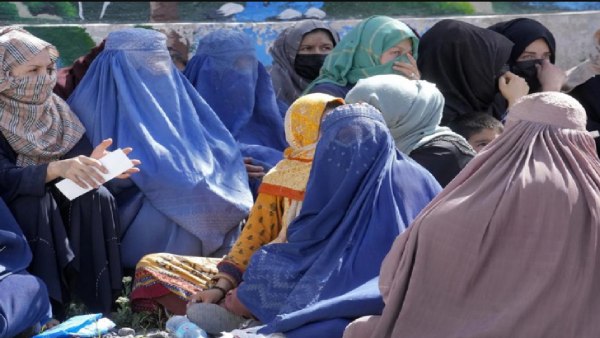 கண்ணீர் கண்ணீர் கண்ணீர் கண்ணீர்