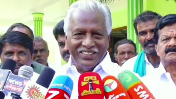 தொண்டர்கள் குழப்பம் 