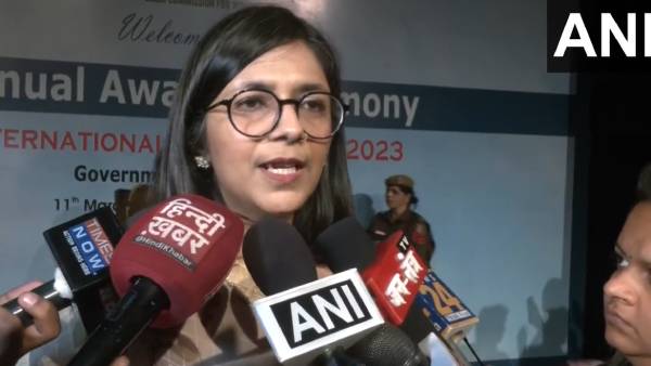  பெண் குழந்தைகளுக்கு எதிரான குற்றம் 