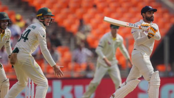 நாளையும் பேட்டிங் 