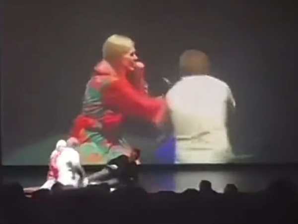 தாக்குதல் தாக்குதல்