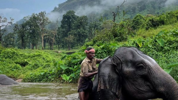 சுடுதண்ணீர் 