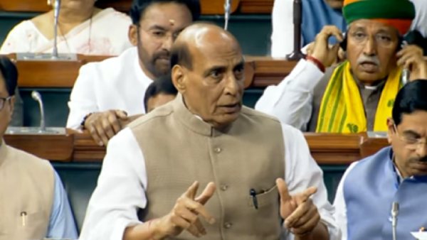 Parliament: Union Minister Rajnath Singh demands Rahul Gandhi should apologise 