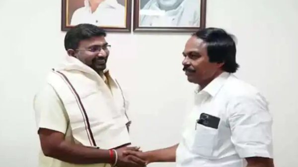 சீனியர்களுக்கு மரியாதை இல்லை 