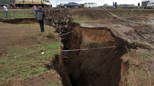 தண்ணீர் தண்ணீர்