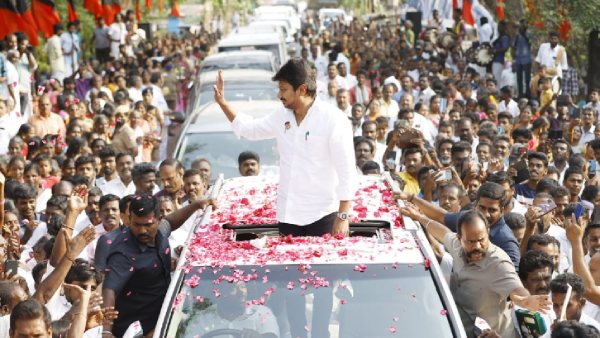 மக்கள் பணியாற்றுவோம் 