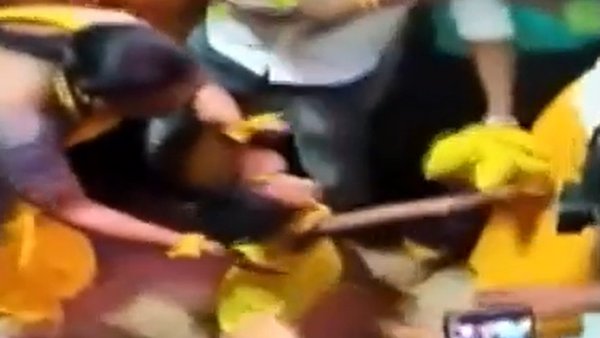 அருள் ஆட்டம்.. அருள் ஆட்டம்..