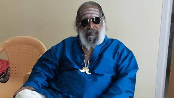 கரிய மாணிக்கம் கரிய மாணிக்கம்