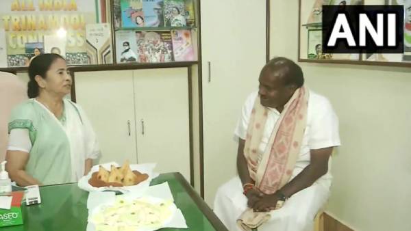 மூன்றாவது அணி? 