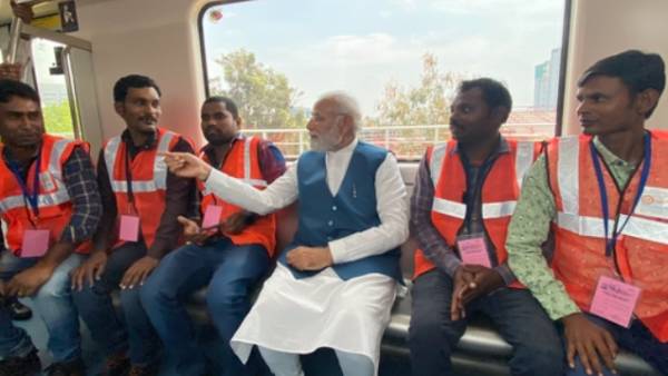 12 மெட்ரோ ரயில் நிலையங்கள் 
