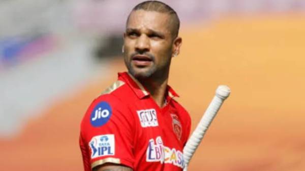 ஷிகர் தவானுக்கு பாராட்டு ஷிகர் தவானுக்கு பாராட்டு