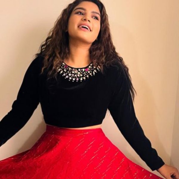 வாலு பொண்ணு