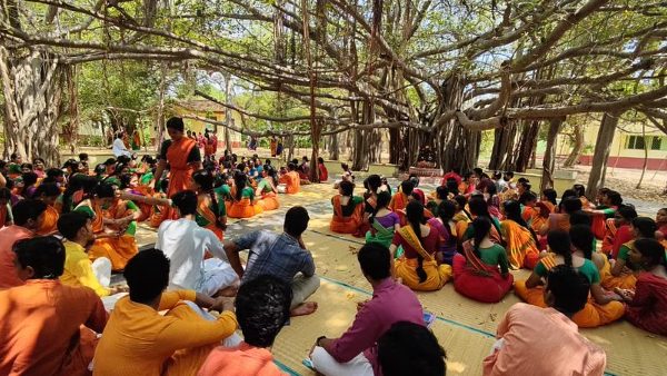  கல்லூரிக்கு விடுமுறை 