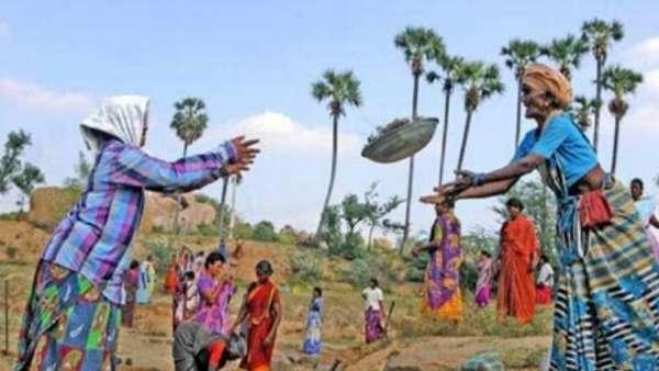 ஊரக வேலை உறுதித் திட்டம் 