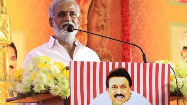 சோழக் கல்வெட்டில் ஏழையின் மனைவி பெயர்:
