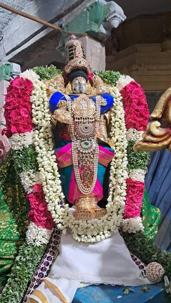 Masi Magam festival on Tirukoshtiyur, If you light a lamp in Masi magam your wish will come true 