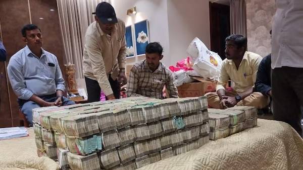 ரூ.81 லட்சம் லஞ்சமாக கேட்பு ரூ.81 லட்சம் லஞ்சமாக கேட்பு