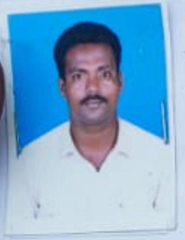 அதிமுக நிர்வாகி? 