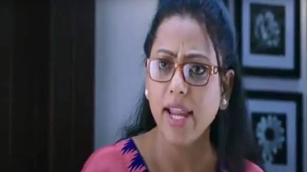 திரைப்படங்களிலும் நடிப்பு