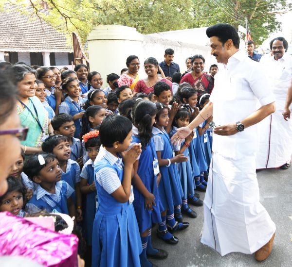  70 ஆண்டுக்கால ஆட்சியின் சாதனையா? 