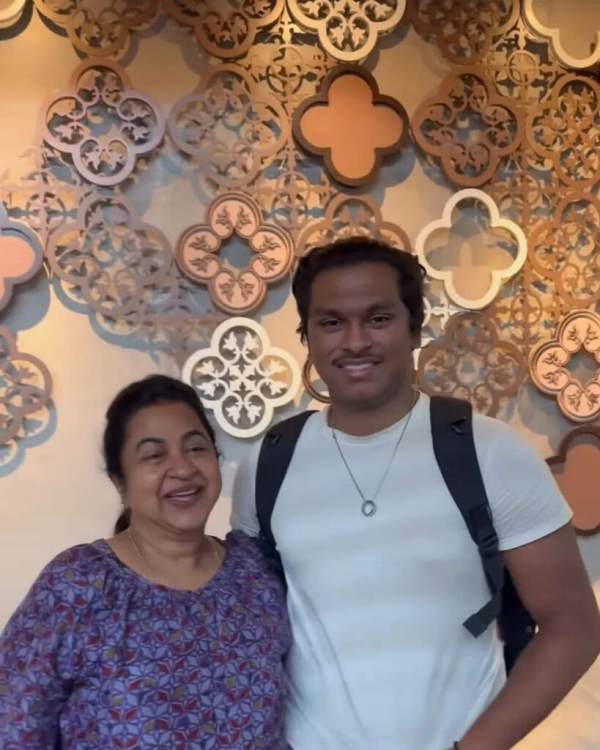 Actress Radhika Sarathkumar is crying her eyes out at the airport as her son is going abroad 