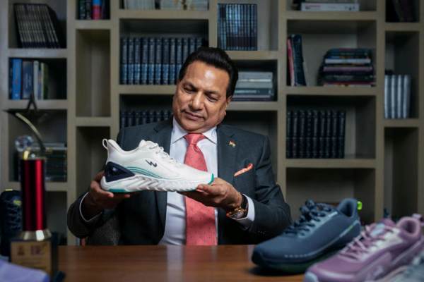 Who is Hari Krishnan? The newly joined billionaire selling low cost shoes Who is Hari Krishnan? The newly joined billionaire selling low cost shoes