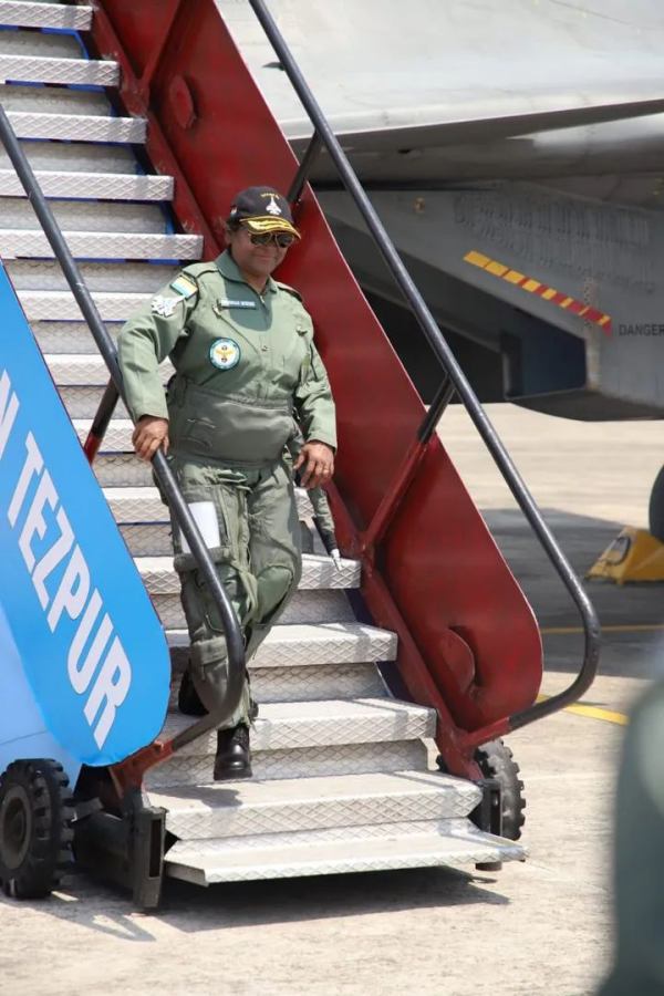 President Droupadi Murmu took a sortie on a Sukhoi 30 MKI fighter aircraft in Assam 