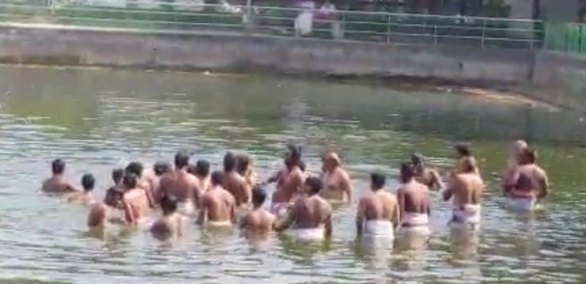 Fellow priests who went to rescue a priest who drowned in a temple pond in Chennai also drowned Fellow priests who went to rescue a priest who drowned in a temple pond in Chennai also drowned
