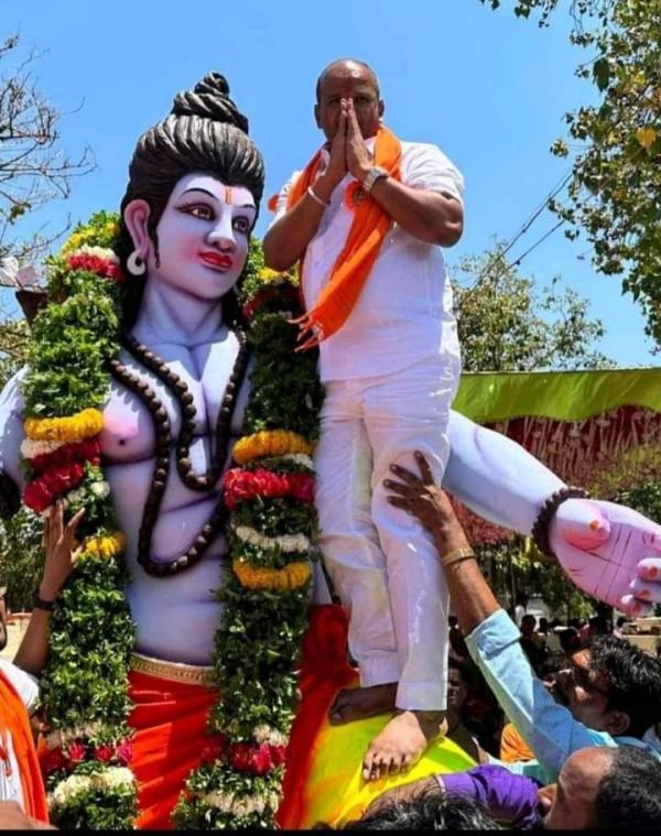 பாஜக எம்எல்ஏ மீது விமர்சனம் 