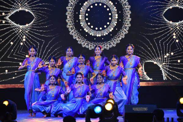 கல்லூரி மாணவர்கள் பங்கேற்பு 