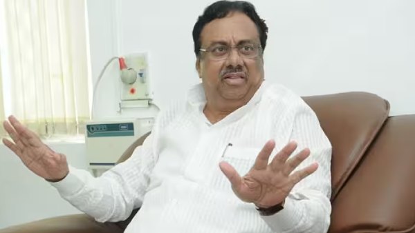 Congress MLA EVKS Elangovan discharged from hospital post Covid recovery 