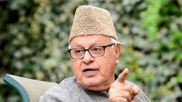  நகரும் அரசியல்