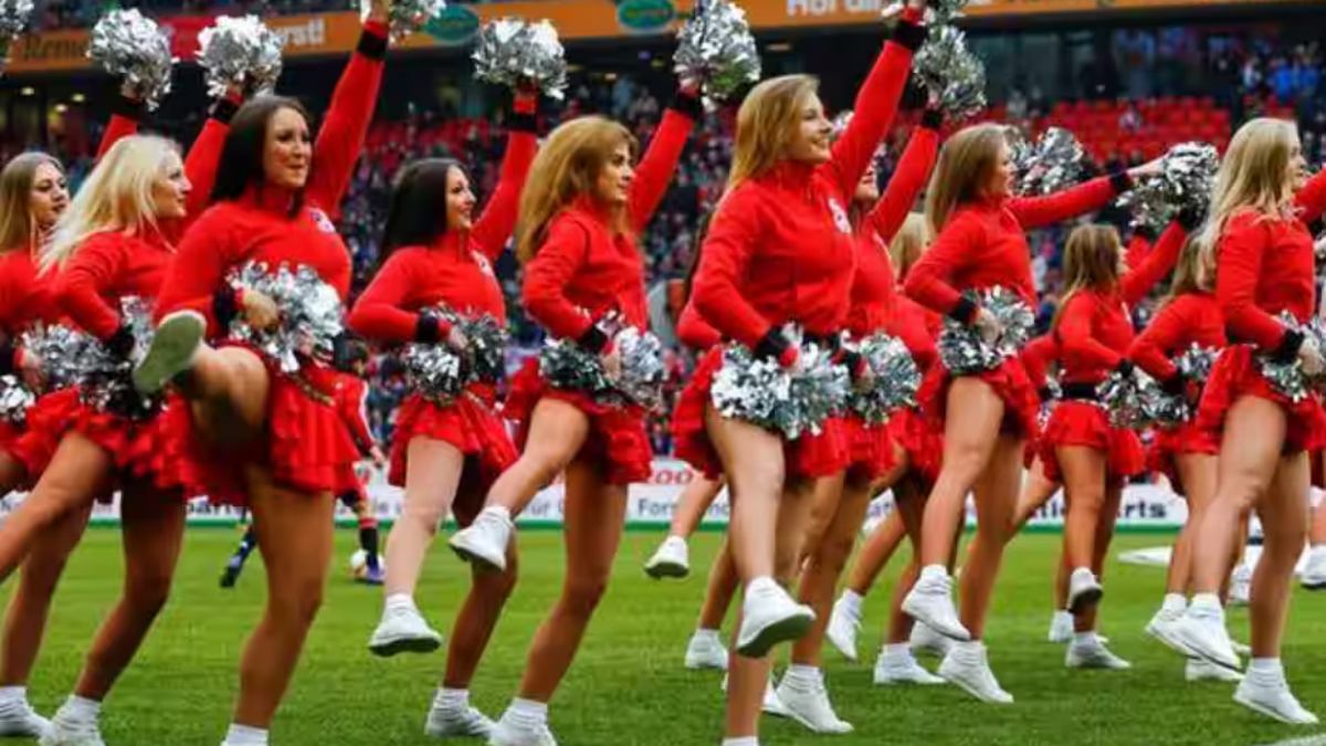 IPL 2023: What is the salary of IPL cheer leaders? team wise full list here IPL 2023: What is the salary of IPL cheer leaders? team wise full list here