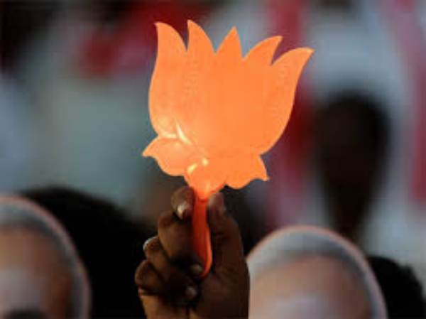 Surprise for Edapadi palanisamy and How many seats is AIADMK going to allocate to BJP