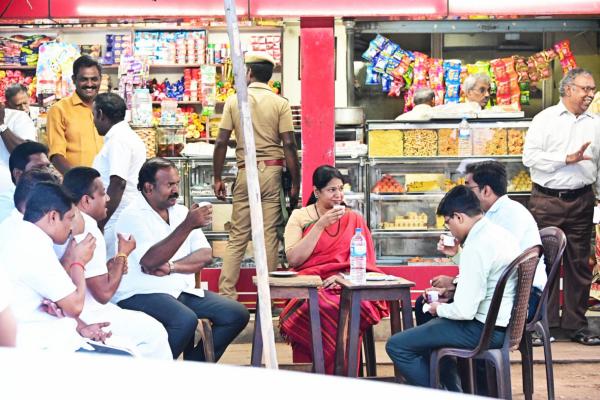 பணிகள் தேங்கி நின்றன 