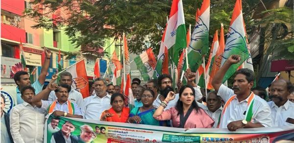 police have registered a case against 600 Congressmens, including TNCC President KS Azhagiri 