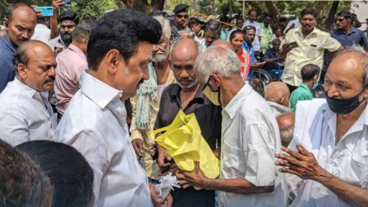 CM Stalin visited the leprosy rehabilitation camp on the villupuram way and inquired about their well-being 